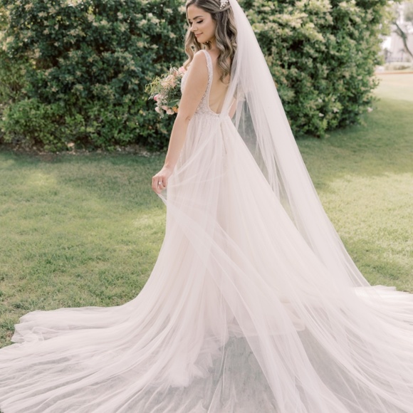 BHLDN Written in the Stars Beaded Tulle Open-Back Wedding Ballgown - Picture 7 of 17